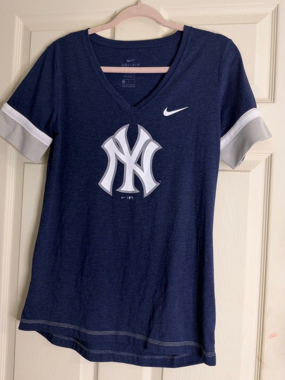 Nike Women’s Navy V-Neck Yankees Tee with White and Gray Accents